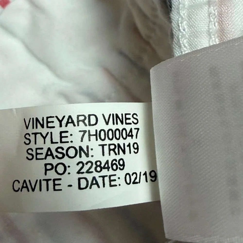 Vineyard Vines Girls10 Seersucker Whale Embroidered Shorts RedWhite Blue Striped